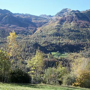 Roulottes Montagne Pyrenees Maison d'hôtes
